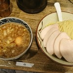 新橋 纏 - 濃厚とりつけ麺