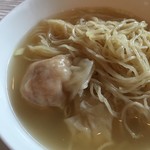 香桃 - 中に海老が隠れていました♪