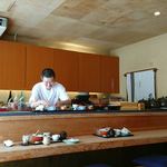 お料理 とみやま - 穏やかでやさしい店長さんのお人柄が、お料理にも店内の雰囲気にもあふれています　2018.2