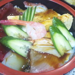 魚活 - ちらしの並。