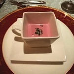 リストランテ フォレスタ・ヴェルデ - 紫イモのポタージュ