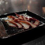 DEN - タコの燻製