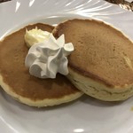 喫茶オリオン - ホットケーキはレトロ仕上げ