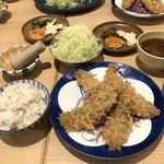 味噌だれとんかつ 卯辰 - らくらカツ膳