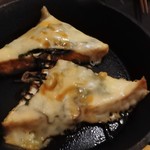 インディ庵 - 厚揚げチーズ焼き