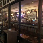 kt,s Museum Bar - バーを外から眺めました。