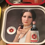 kt,s Museum Bar - こういうのが懐かしい。