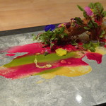 ◆穴子（対馬）カダイフ巻、人参＆ビーツ＆抹茶のソース添え。