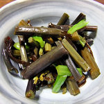 よし半 - お通し（ワラビのおひたし）