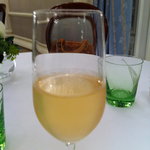 アルザスのリキュールをスパークリングワインでわって