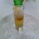 オーベルジュ・ド・リル トーキョー - カモミールのゼリーにゆずのシャーベットをのせて