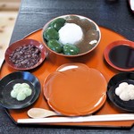 ぎおん徳屋 - わらび餅＆抹茶くず餅全景