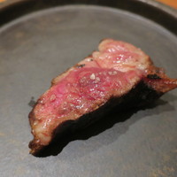 アラルデ - 大分の豊後牛イチボの薪炭焼き2
