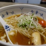 名前のないラーメン屋 - 