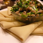 香菜・豚肉青唐辛子の干し豆腐包み