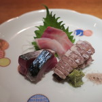 Kotaro - お造り3種盛り：石鯛 蝦蛄（しゃこ） 〆鯖