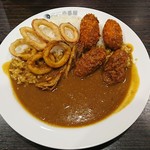 CoCo壱番屋 - カキフライ+イカ400gカレー1162円