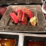 鉄板焼き いわ倉 - 宮崎牛　レアで