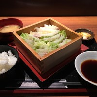 豚しゃぶ せいろ蒸し 豚匠 なんば邸 - 