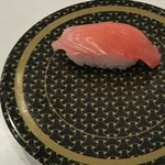 Hama Zushi - 中トロ 100円 (税別)♪