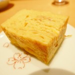 築地すし好 JIN仁 - 焼き立ての玉子焼き