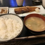 Hashiro - サバの塩焼きランチ