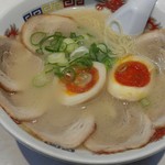 18ラーメン 博多駅南店 - チャーシューメン、半熟味玉子