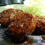 Specially selected domestic pork fillet miso cutlet (single item with cabbage)