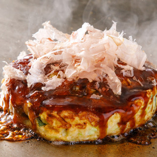 出汁を利かせた【おぜさん】オリジナルの味付け『豚玉』