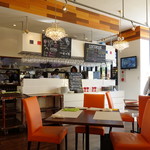 ビストロ ダイア - 今日のおすすめの黒板書きもできました