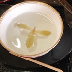 春蘭亭 - お花も食べれます