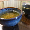 茗香茶莊 - ドリンク写真:鉄観音の淡い色合い。