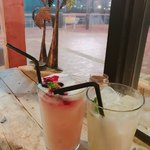 ザ ジャングリラ カフェ アンド レストラン - 