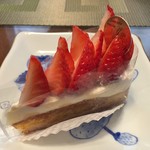 スイーツガーデン ユウジアジキ - 【2018年1月】あまおうの軍艦巻き