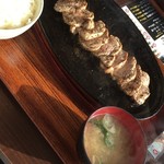 ひこま豚食堂＆精肉店 Boodeli - 