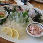 まるは食堂旅館 南知多豊浜本店 - うまづらはぎの活造り