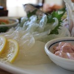 まるは食堂旅館 - うまづらはぎの活造り