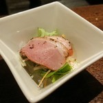 ハマチョウ - お通しの鴨