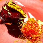 アジル - 『陶酔　和牛ホホ肉の赤ワイン煮』￥3,700