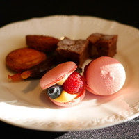 Dining & Bar TENQOO - 天空のストロベリーアフタヌーンティー
