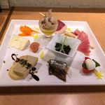 モメンティ・フェリチ - H.29.10.25.夜 前菜盛り合わせ 1,800円税込