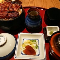 ひつまぶし名古屋備長 ラシック店 - 