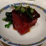 中国料理　桃花林 - 赤米入り豚肉の角煮