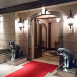 シェ松尾 青山サロン - 入口