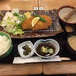 風月 - あぐー豚ロースカツ御膳