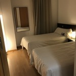 Tryp Madrid Airport Suites - 