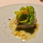 レフェルヴェソンス - 黄金〜 甘鯛の乳清ポシェ、カリフラワーと芽キャベツ、からすみと柚子