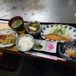 Haruru Okonomiyaki - お好み焼き定食（700円）2018年2月