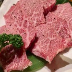 焼にく 和牛食堂 - 肉アップ♪