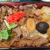 米澤牛DINING べこや - すきやき重 大盛